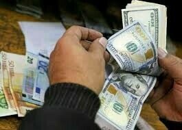 Remittances to Pakistan Reach $3.2bn in April, Decreasing 22% MoM
