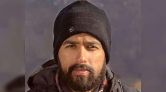 Saad Munawar of Pakistan Reaches Mount Everest Summit