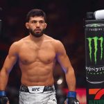 Tsarukyan challenges Islam Makhachev following win at Karate Combat 54