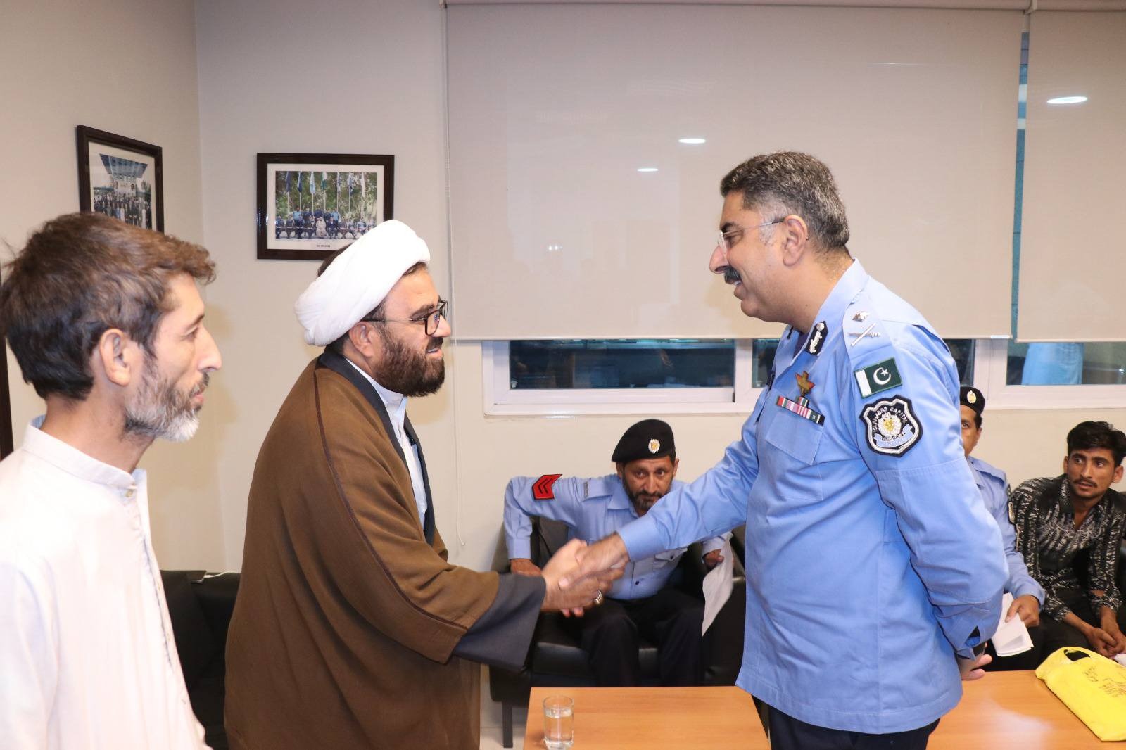 IGP Islamabad Syed Ali Nasir Rizvi Holds Open Court to Hear and Resolve Public Grievances