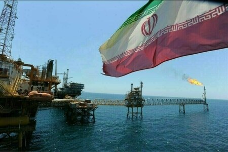 China's imports of Iranian oil soared to a record in June