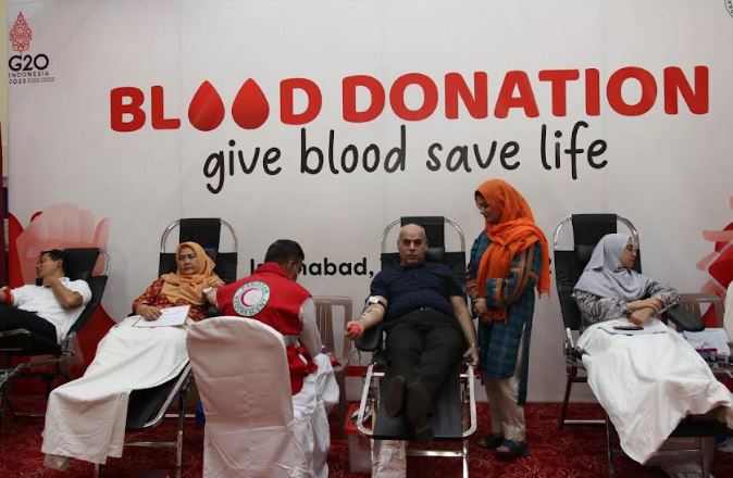 Pakistan and WHO Call for 5 Million Voluntary Blood Donations to Save Lives