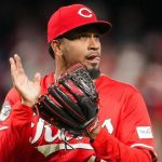 Dodgers Trade for Reds’ Relief Pitcher Alexis Diaz