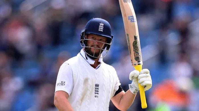 Duckett receives 'unbelievable' tag from England star
