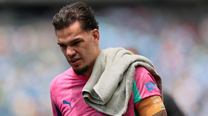 Ederson of Manchester City Denies Leaving Speculation