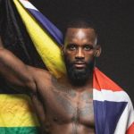 Edwards overwhelms Silveira, advances to PFL final
