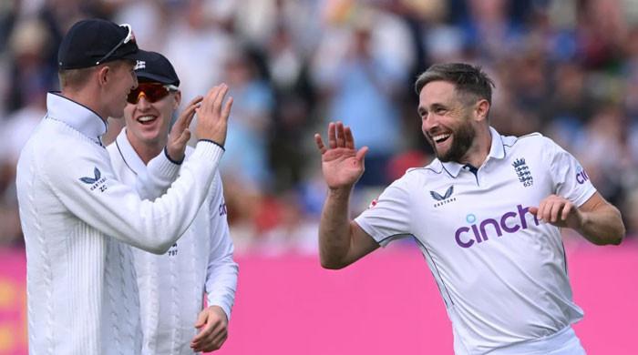 England names playing XI; Chris Woakes back for first India Test