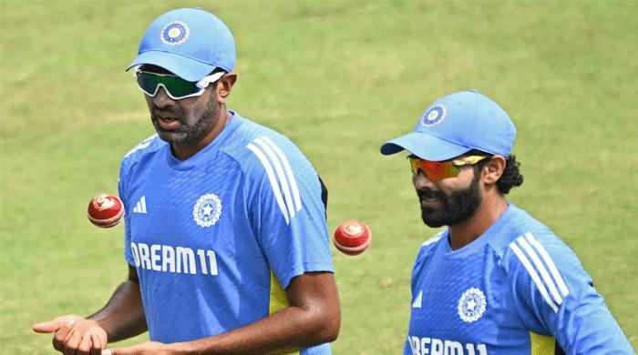 Ex-India spinner and squad absolved of ball-tampering allegations