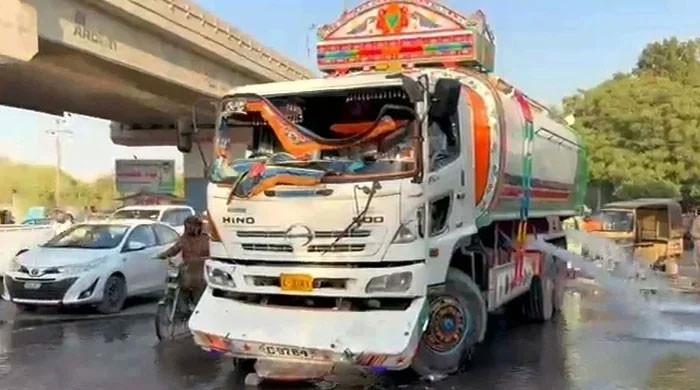 Heavy Karachi traffic results in another fatality; 2025 death toll rises to 138