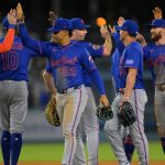 Pete Alonso’s two homers lead Mets to dominant win over Dodgers