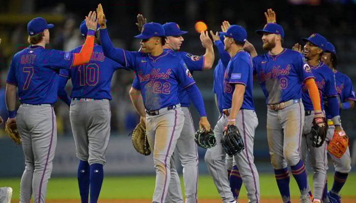Pete Alonso’s two homers lead Mets to dominant win over Dodgers