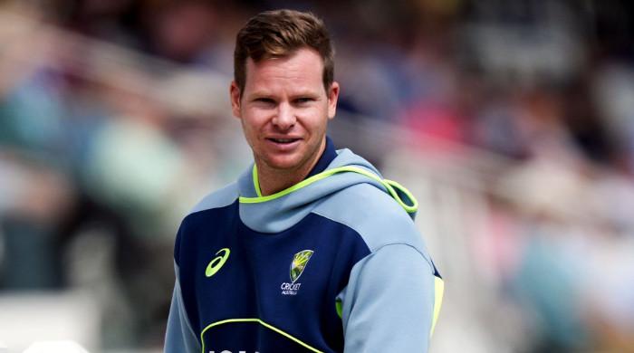 Smith’s injury: Update on dislocated finger at Lord’s surfaces