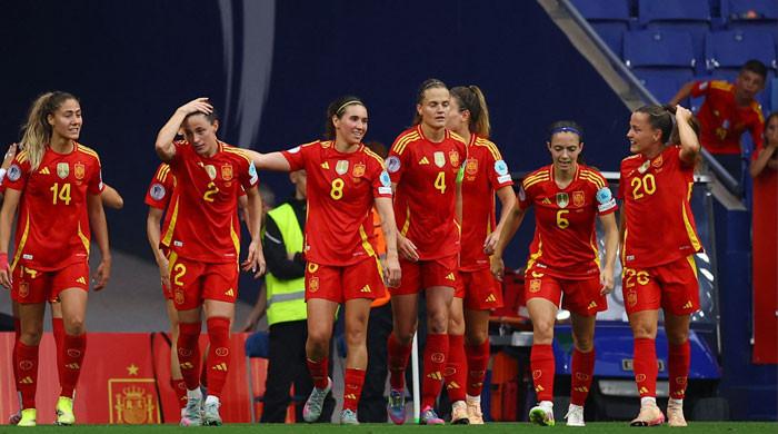 Spain overcomes England, securing spot in Nations League semi-finals