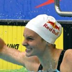 Summer McIntosh shatters world record as Canadian swimmer