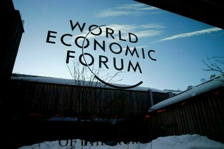 WEF Chief: Turmoil is Disrupting Global Growth