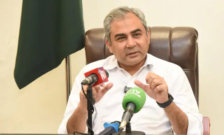 Interior Minister Mohsin Naqvi Won’t Comment on Imran Khan Talks During US Visit