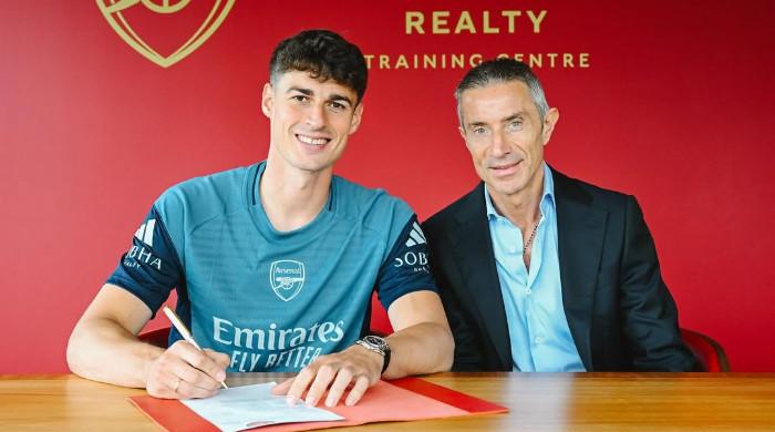 Arsenal acquire Spanish goalie Kepa Arrizabalaga from Chelsea