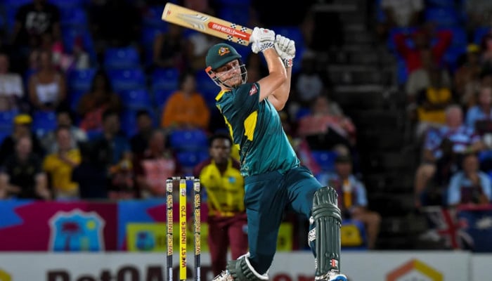 Australia Triumphs in Fourth T20I, Fueled by Green and Maxwell