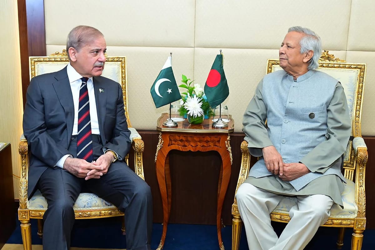 Bangladesh Strengthens Ties with Pakistan and China Amid India Tensions
