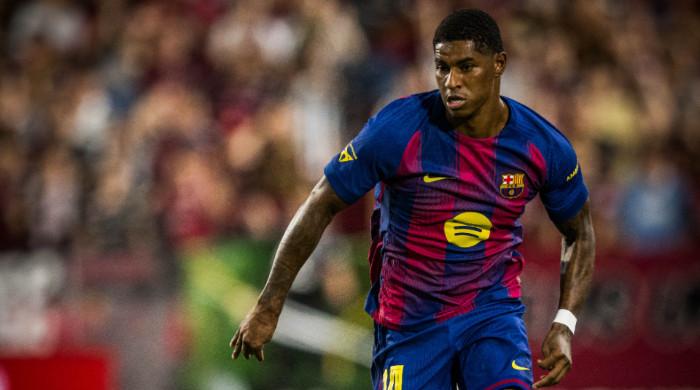 Barcelona defeats Vissel Kobe in friendly; Marcus Rashford debuts