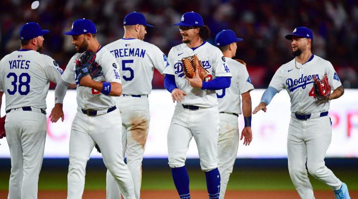 Dodgers Triumph Over Twins, Fueled by Smith and Ohtani