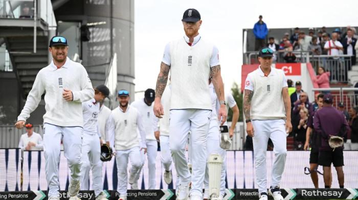 England Battles Prime Minister’s XI in Pink-Ball Game Before Ashes