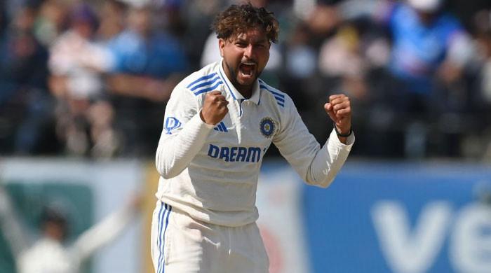 Ex-player criticizes India's choice to drop Kuldeep for Manchester Test