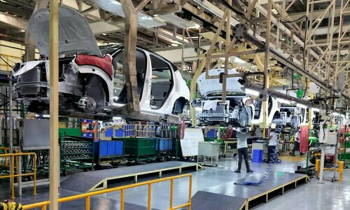 FBR Imposes NEV Levy on Both Local and Imported Cars
