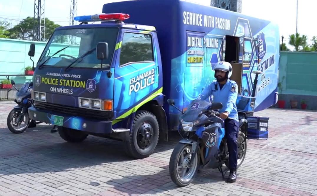 Pakistan’s First “Police Station on Wheels” Launched in Islamabad by PM Shehbaz Sharif