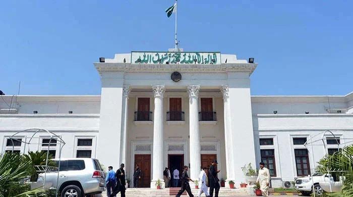 KP cities project reveals Rs32bn in financial irregularities