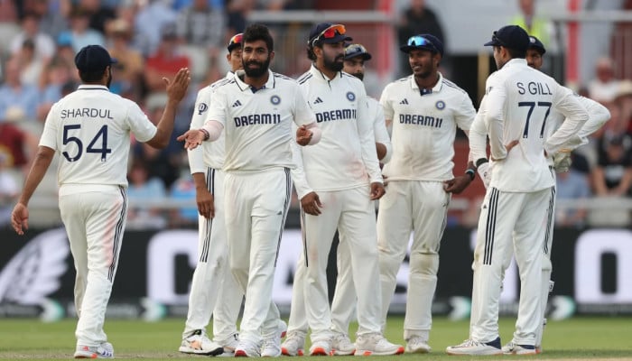 Kaif Foresees Veteran Cricketer’s Impending Retirement from Tests