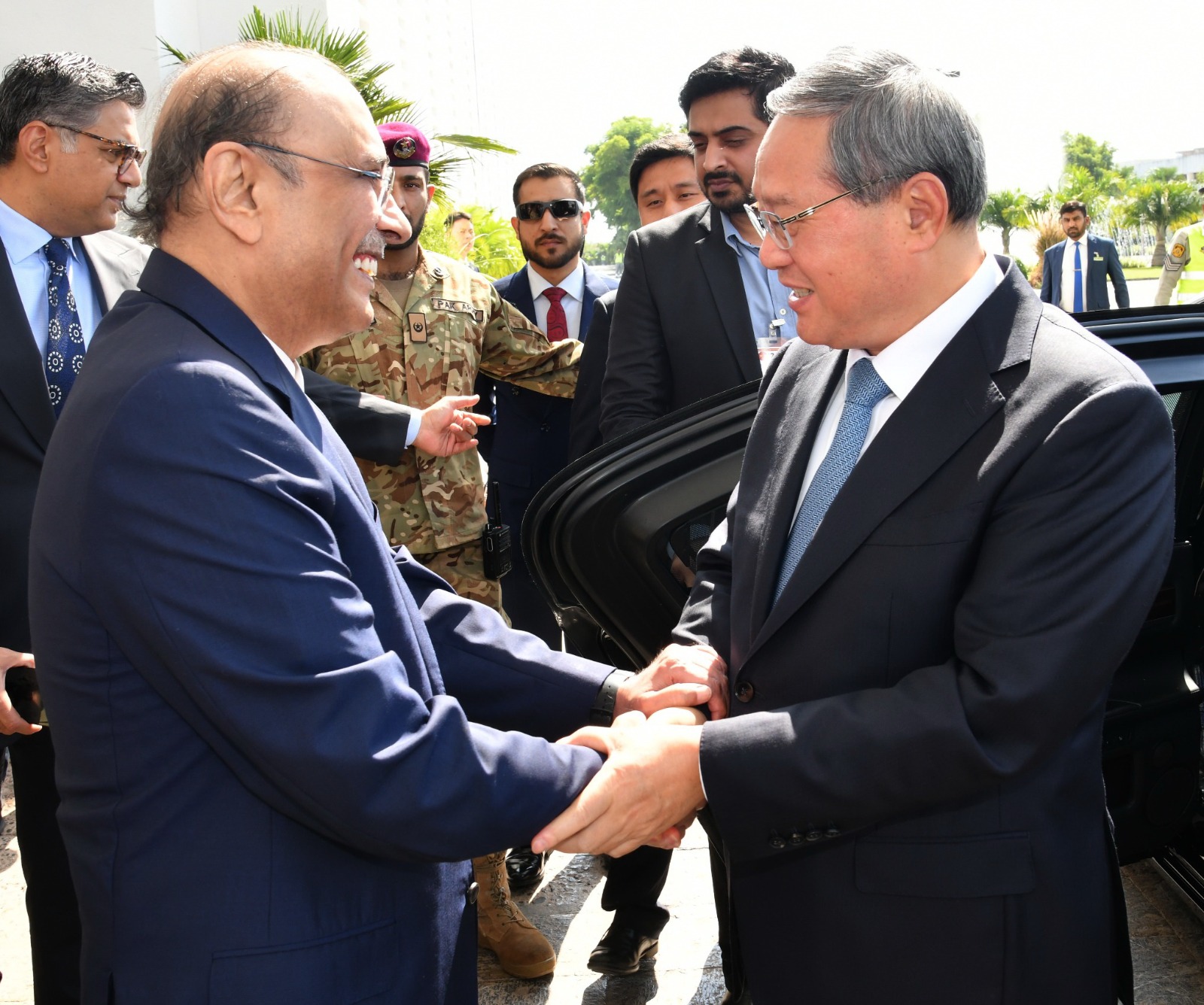 President Zardari Calls for Deeper Pakistan–China Cooperation in Diplomacy and Development