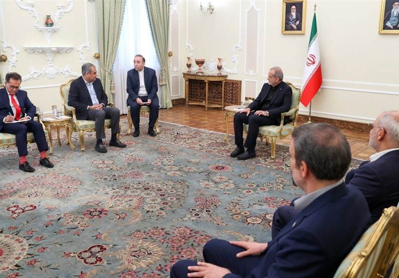 Iranian President Applauds Pakistan’s Unshakable Support Against Israeli Aggression
