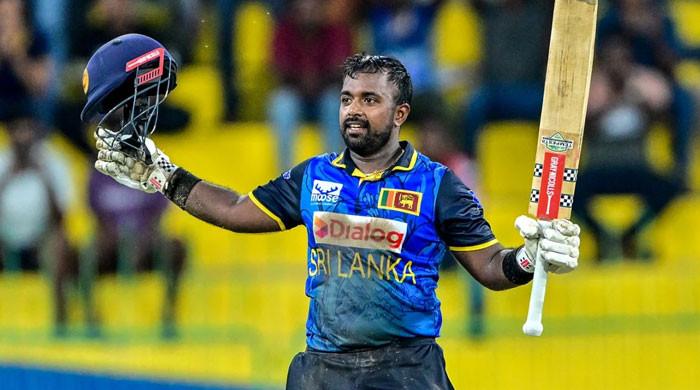 Sri Lanka Thumps Bangladesh, Fueled by Asalanka and Spinners
