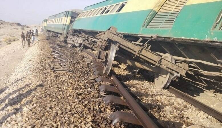 Bomb Blast Derails Jaffar Express Near Jacobabad, No Casualties Reported