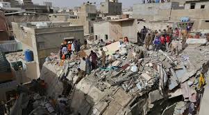 Four Bodies Recovered After Five-Storey Building Collapse in Karachi’s Keamari Area