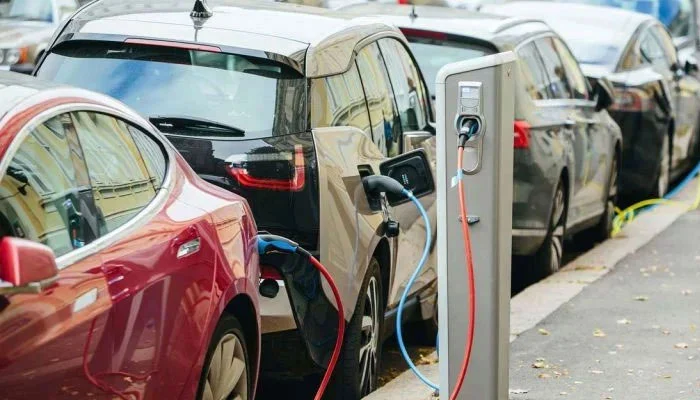 IMF Endorses Pakistan’s Rs. 100 Billion EV Subsidy Policy for 2025–30