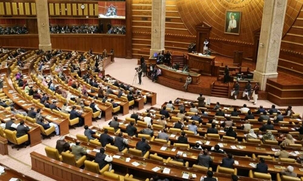 Punjab Assembly Passes Major Bills Amid Ruckus and Lawmaker Brawl