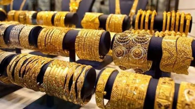 Sharp Decline in Gold Prices Shakes Local Markets Amid Global Volatility