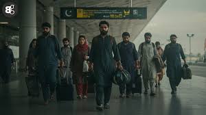 Around 350,000 Pakistanis Leave Country in First Half of 2025 Amid Job Crisis and Economic Instability