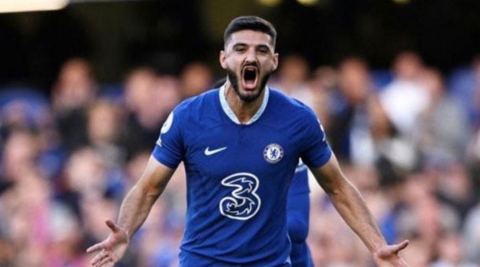 Burnley secures Armando Broja from Chelsea in five-year pact