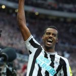 Howe Shares Key Insight on Isak’s Future with Newcastle