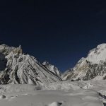 K2 Descent Claims Life of Chinese Mountaineer