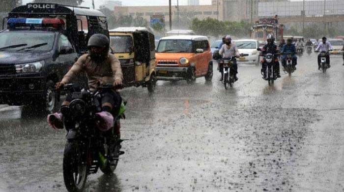 Karachi to face moderate to heavy rainfall next week, predicts Met Office