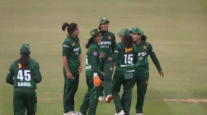 Pakistan, Led by Fatima Sana, Restrict Ireland to Modest Score in First T20I