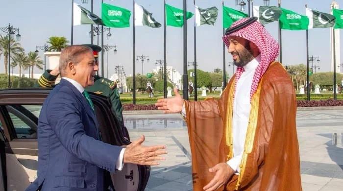 Bloomberg: Pak-Saudi pact hints at evolving global order beyond US influence