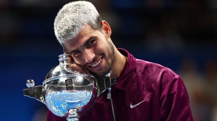 Carlos Alcaraz seizes Japan Open title after defeating Taylor Fritz