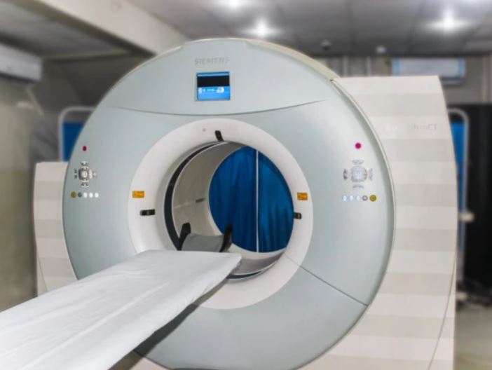 KP to Roll Out CyberKnife and PET/CT Scan Facilities for Cancer Patients in Peshawar