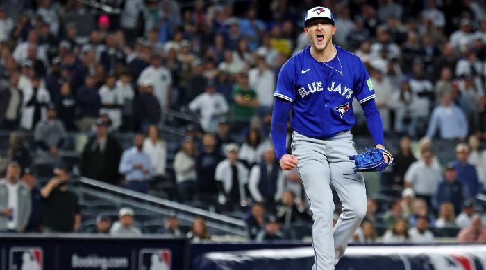 Blue Jays Advance to ALCS; Hoffman’s Brilliance Downs Yankees