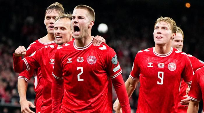 Denmark Dominate Greece, Maintain Lead in World Cup Qualifying